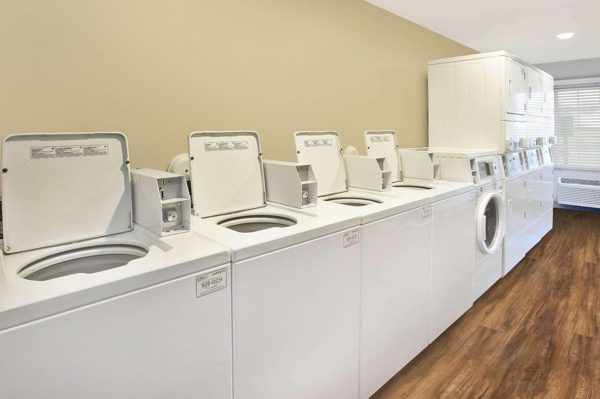 Woodspring Suites St Louis St Charles Saint Charles Dış mekan fotoğraf